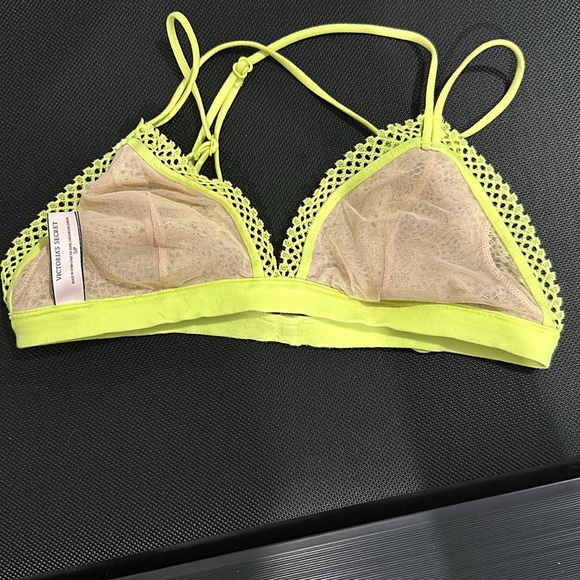 Bra - Picture 3 of 4